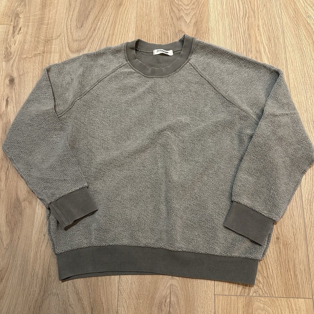 Perfectwhitetee Ziggy Reverse Fleece Crewneck Sweatshirt Green Gray Sz M EUC